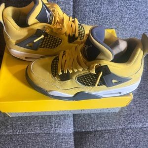 Air Jordan 4 Retro GS 'Lightning'